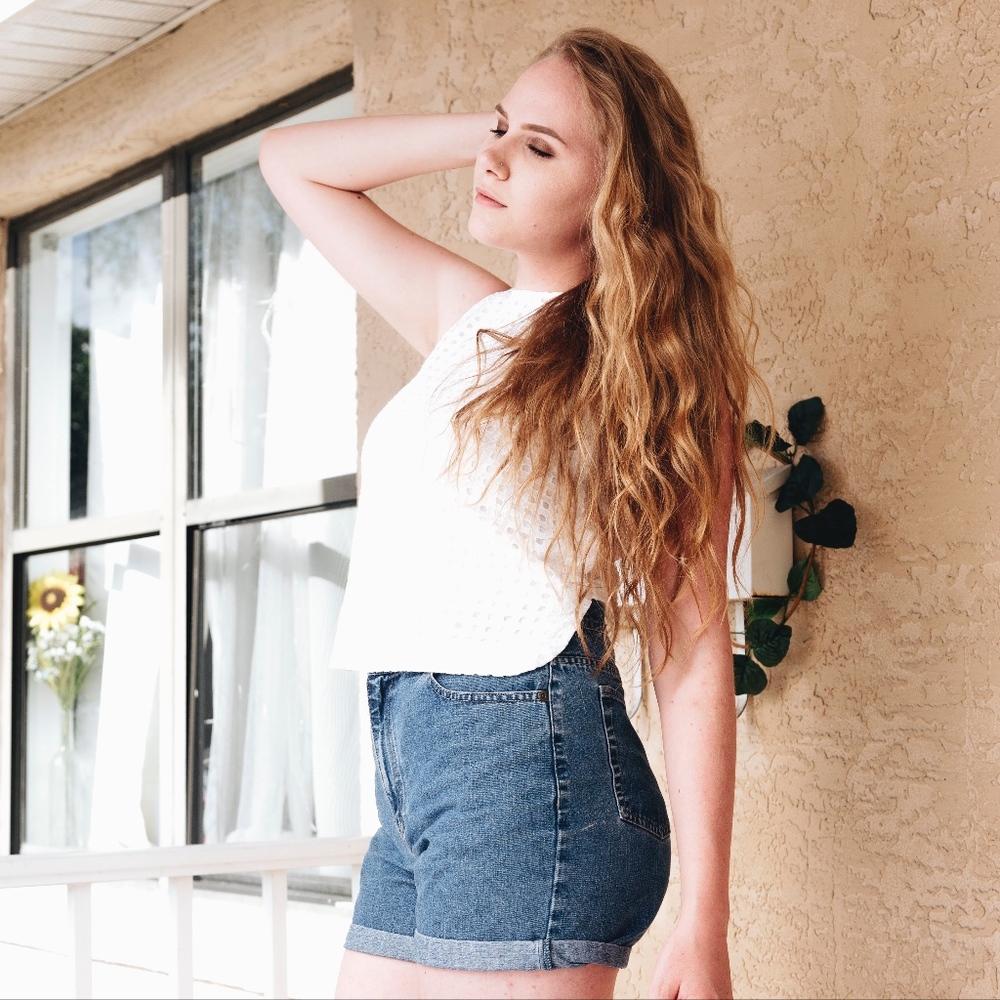 GAP Polka Dot Texture Crop Tank